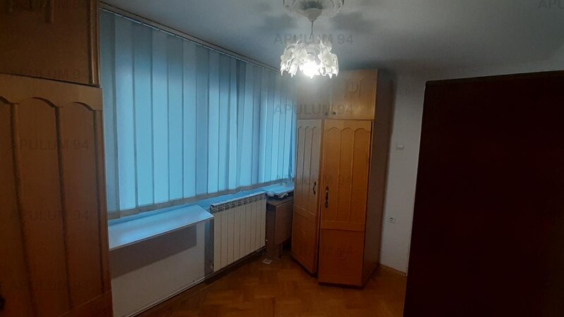 Vila S+P+1+M cu teren 340mp Bucuresti - Luica